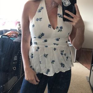 NEW!! Perfect summer halter top!
